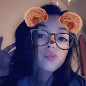 Meet your Posher, Abby